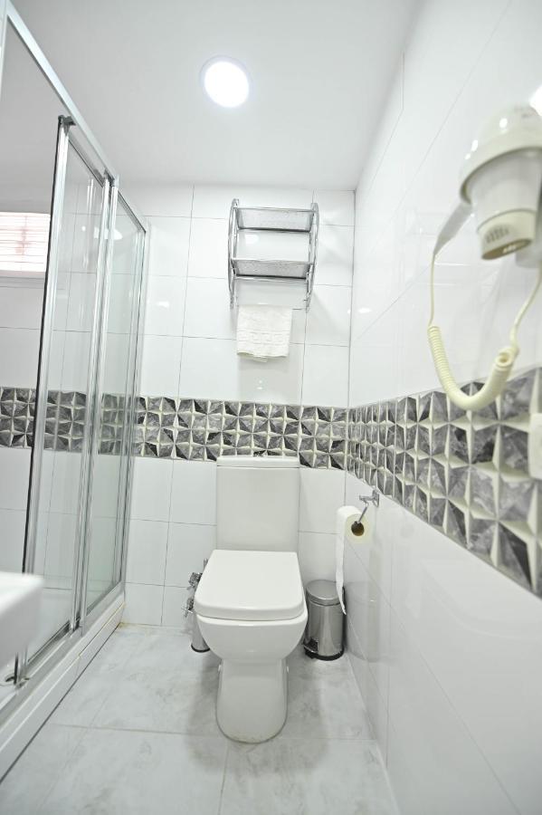 Safir Gold Hotel Istanboel Buitenkant foto